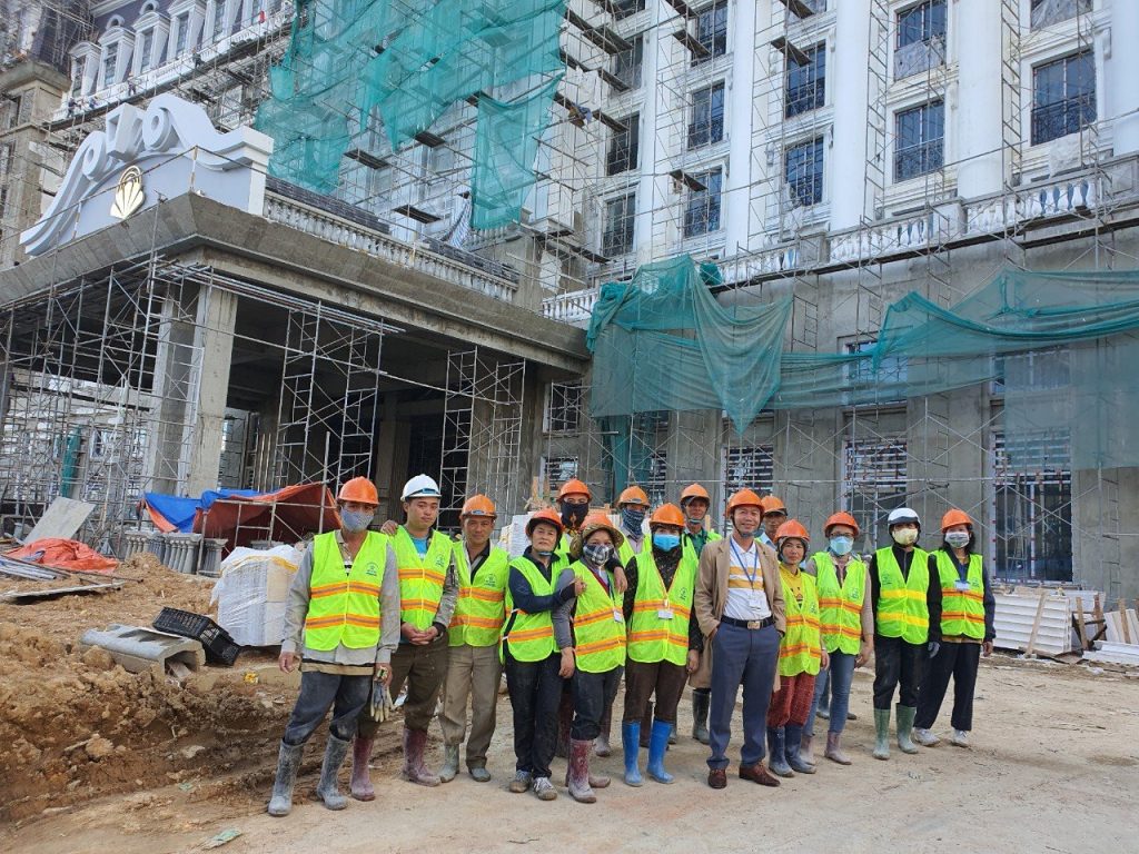 Vệ sinh công trình sau xây dựng